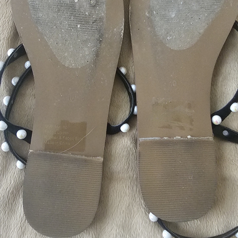Sandals - Picture 4 of 5